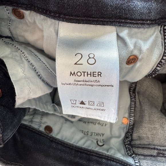 Mother STUNNER Zip Ankle Step‎ Fray Jeans Medium Wash 28 A Trip Down Memory Lane - Picture 8 of 16